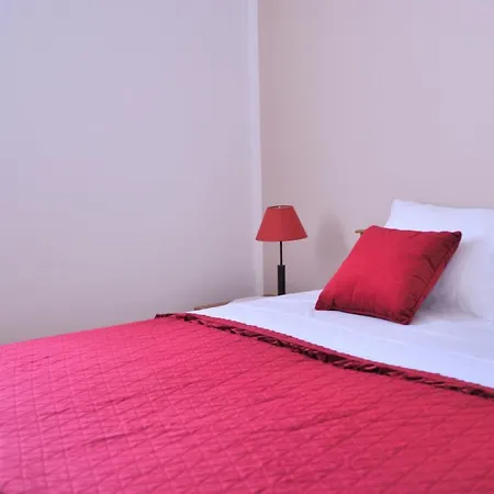 Family Vinja - Privat Garden - Whirlpool Apartment *