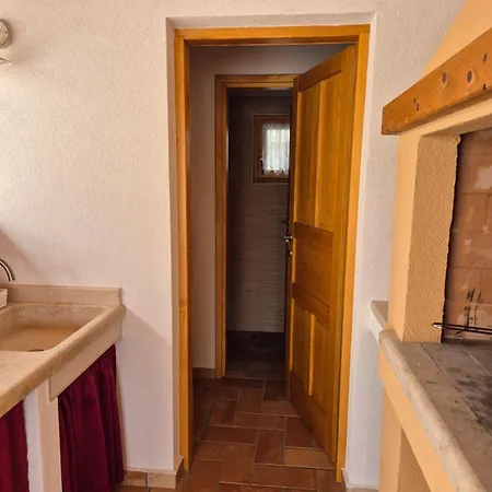 Family Vinja - Privat Garden - Whirlpool Apartment *