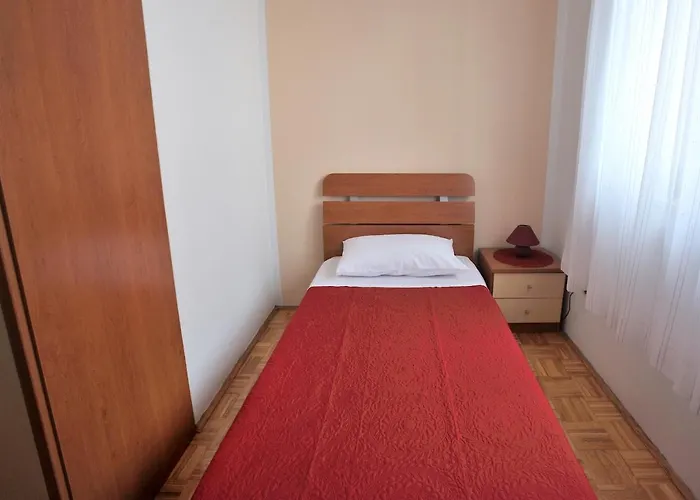 Family Vinja - Privat Garden - Whirlpool Daire