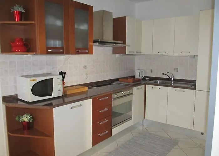 Family Vinja - Privat Garden - Whirlpool Daire *